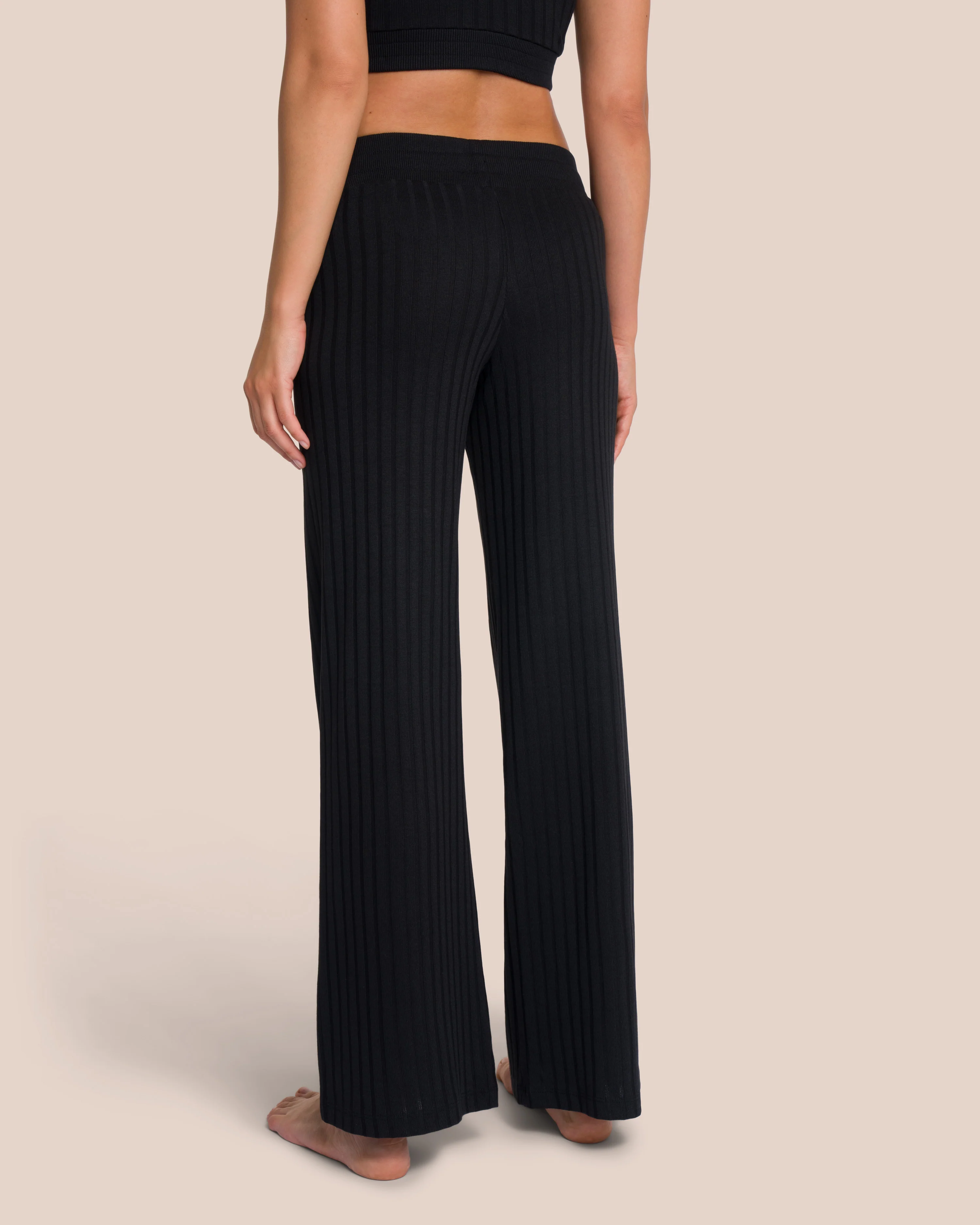 Aurelia Brooke Set - Black - Image 5